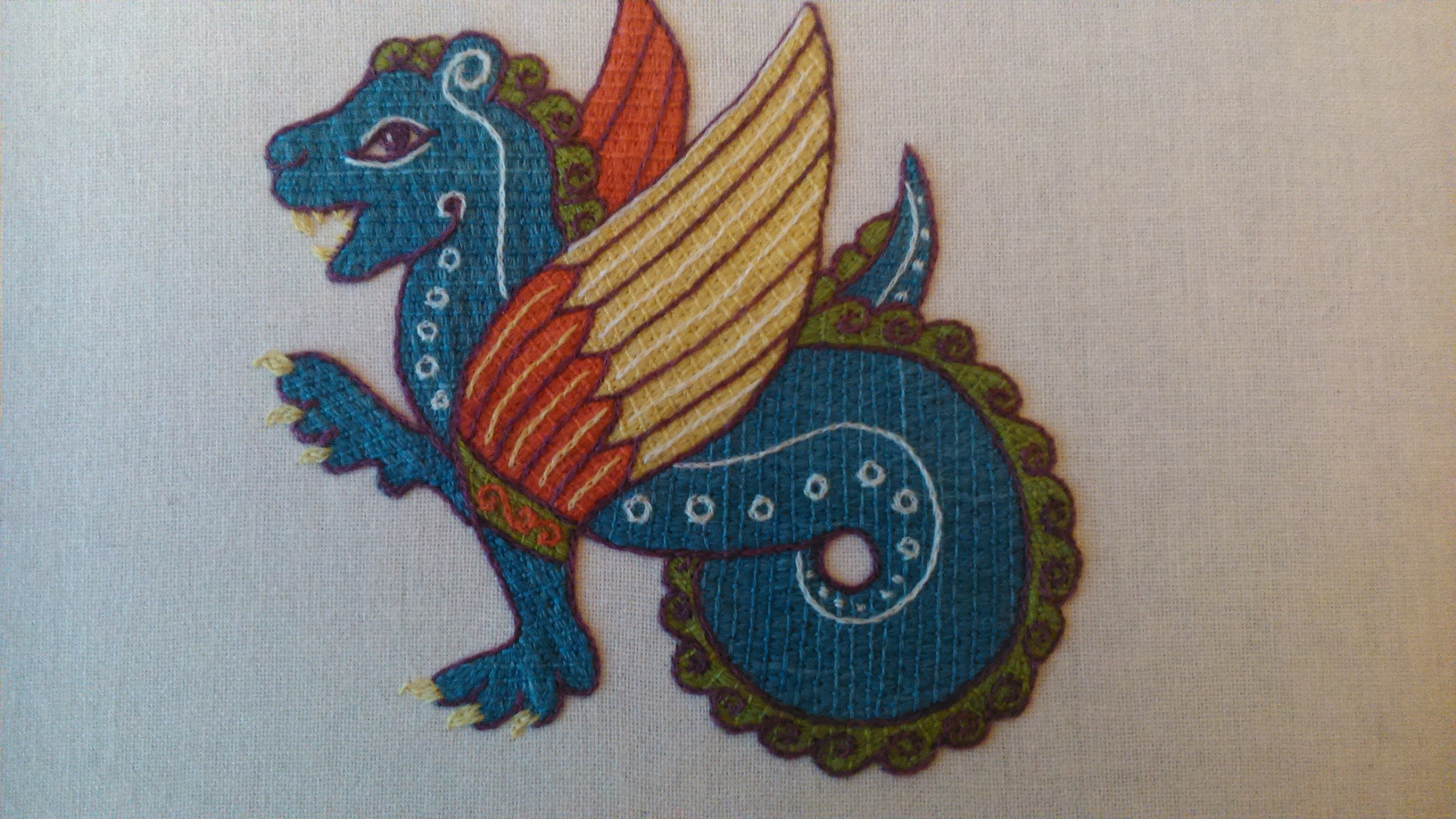 Chain Stitch Machine Embroidery Digitizing | Cre8iveSkill
